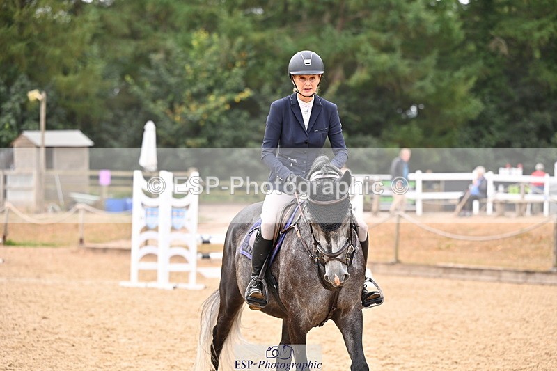 250817A-110709-04008 - Cls 16 Snr British Novice