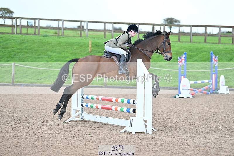 231029A-101127-02641 - 70cm Club and Schools