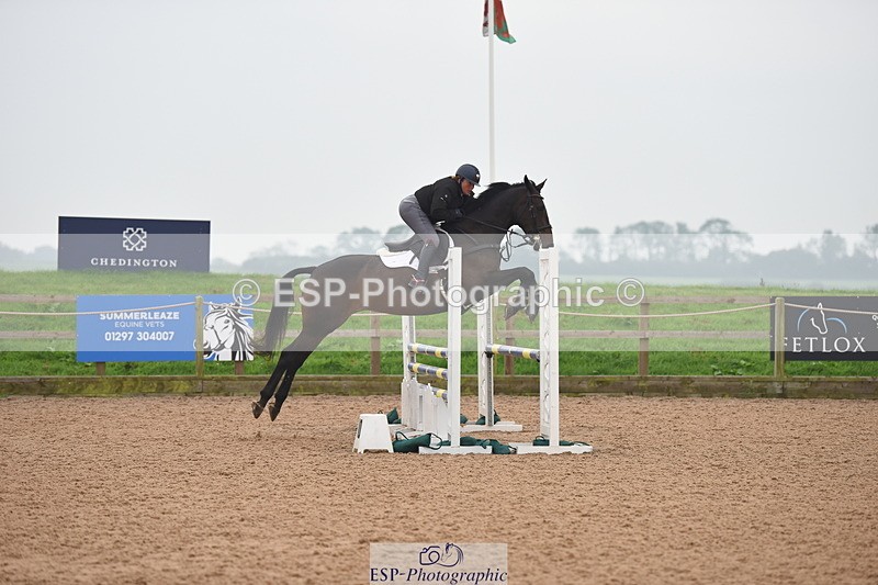 230916A-154632-05412 - Cls 18 Snr 95cm Derby