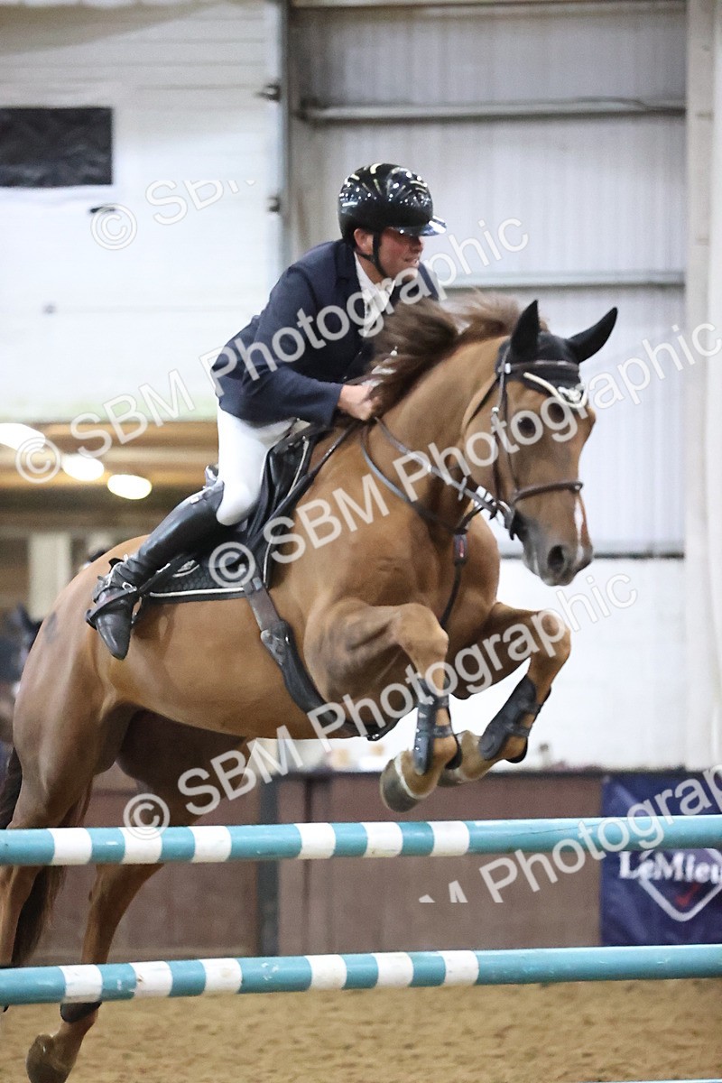 SBM_003772 - Class 12 - Senior Foxhunter 1.20m