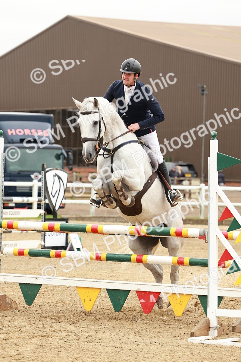 1I0A7673 - Class 4 - Senior Newcomers 1.10m