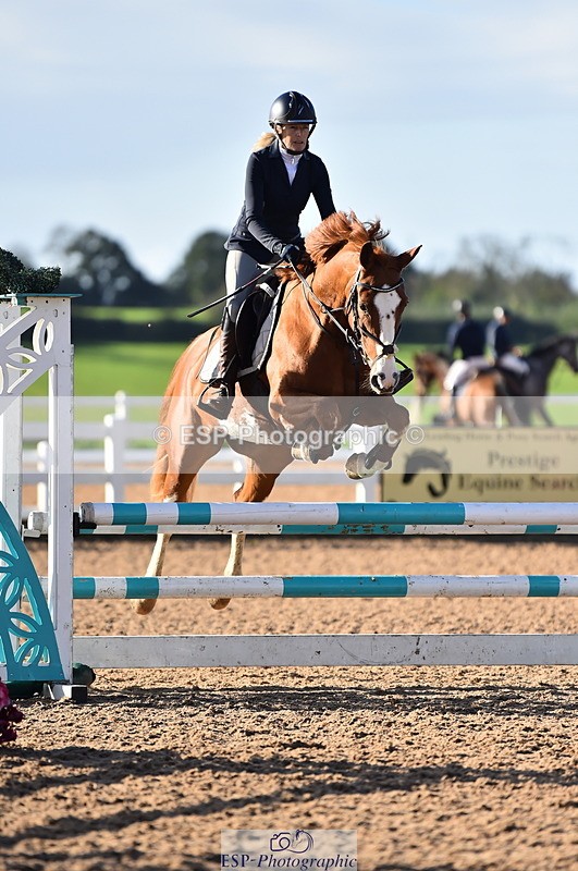 231014A-100802-03838 - Cls 12 British Novice & 90cm Open