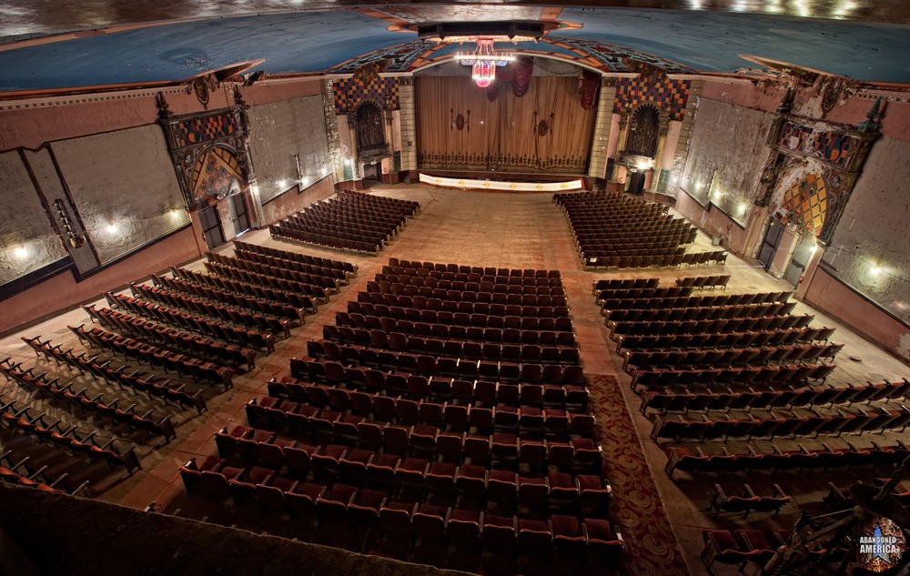 The Lansdowne Theatre | Grand View - The Lansdowne Theater