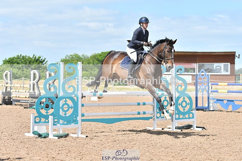 240609A-113129-04606 - Cls 17 Snr 1.05m Open