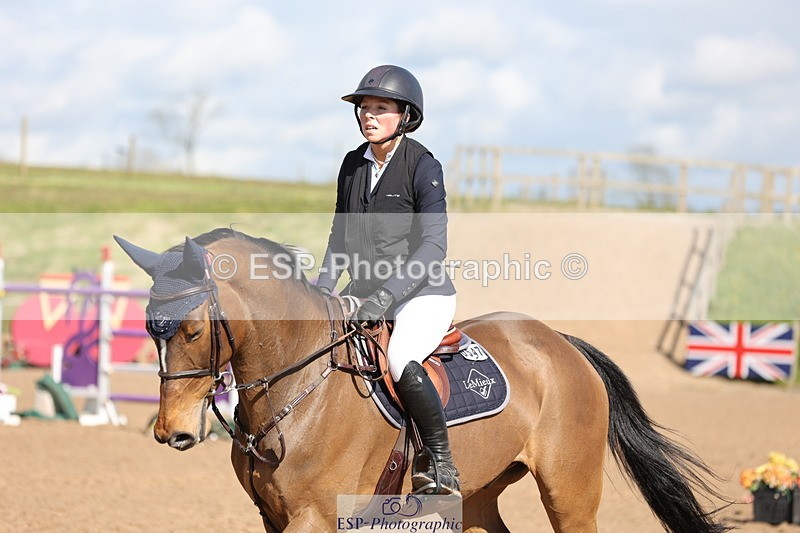 240419A-161259-09237 - Cls 10, 2 Star Big Tour 145cm  15.45 to 16.35 break