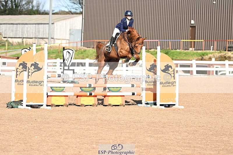 241026A-144808-01400 - SAT Cls 16-18 Children on Horses