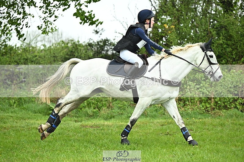 250418-101636-01377 - 118-Poppy.Turriff-LANDSBROOK.FAERIE.TALE