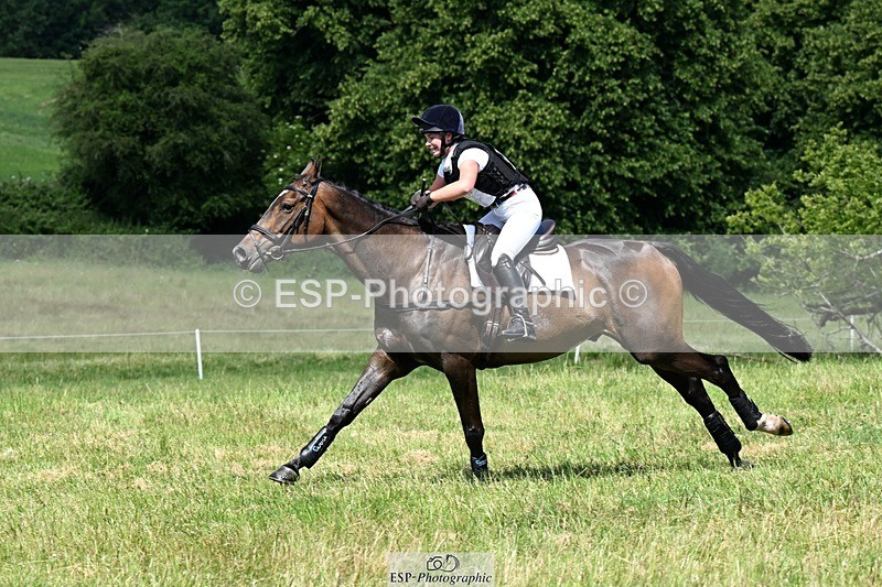 240629X-112358-0402 - 006-Eliza_Peters-REDPARK_SAMMEY