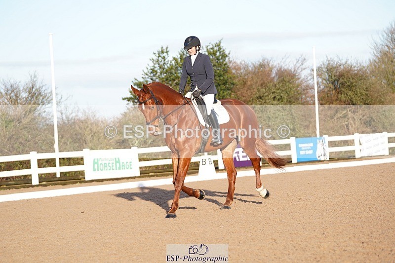 241214-103738-00219 - 136-NATALIE.PASSMORE-U.Legend