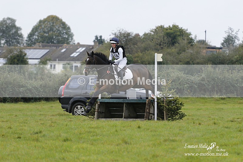  WWHT 171021 2253 - Novice Pairs (0.80m)  17/10/21