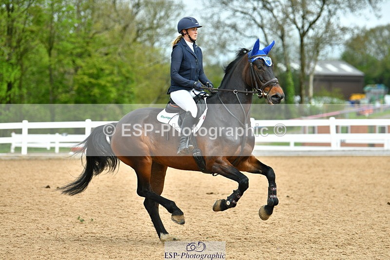 230507A-114709-07319 - Cls 41 85cm Amateur Quali