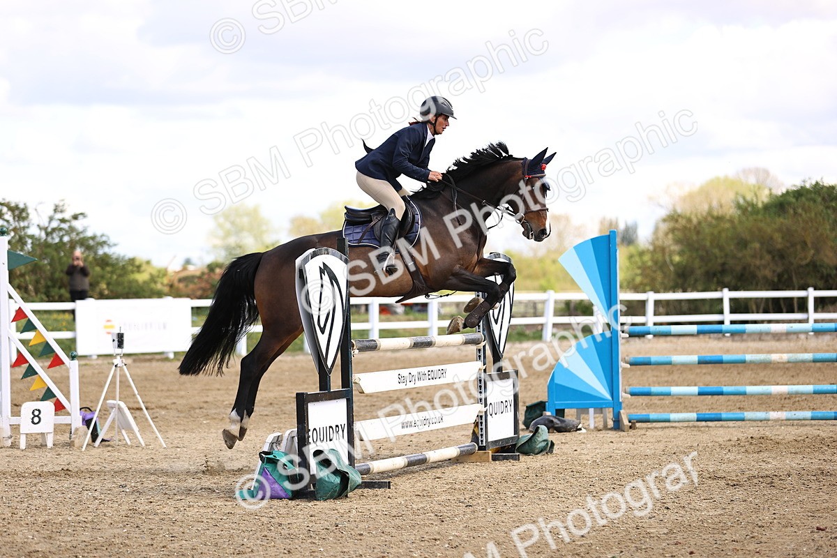 SBM_004067 - Class 17 - Senior Newcomers - 1.10m