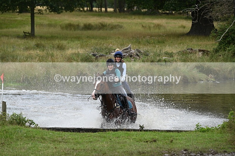 WJ7_3890 - Time at Water 12:52 to 13:22