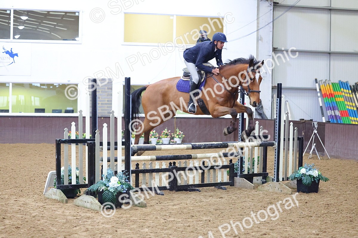 SBM_008508 - Class 21 - Nupafeed Supplements Senior Discovery/ 1m Open - First Round (1.00m)