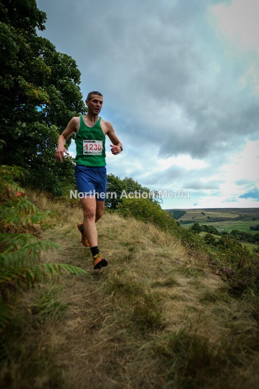 DSCF5248 - Reeth Fell race seniors