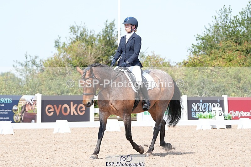 250817-125309-09490 - 177-Joanne.PengellyAshfield.Bob