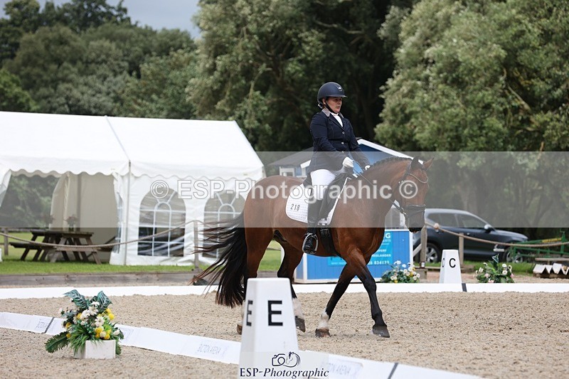 230812-142603-04412 - Cls 5 Novice Bronze 13.40 to 14.45 break