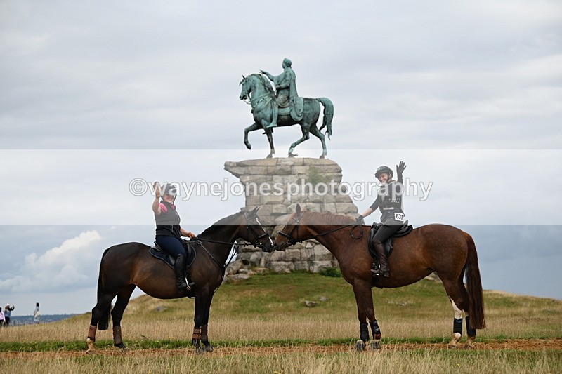 DSC_5961 - Time at Statue 12:17 to 12:44