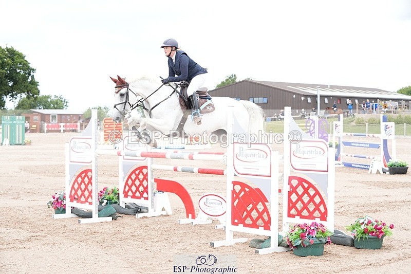 250801-103817-04770 - Cls 14 Snr Fox 1st Rnd