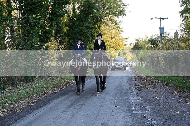 WJ6_9838 - Walk Home