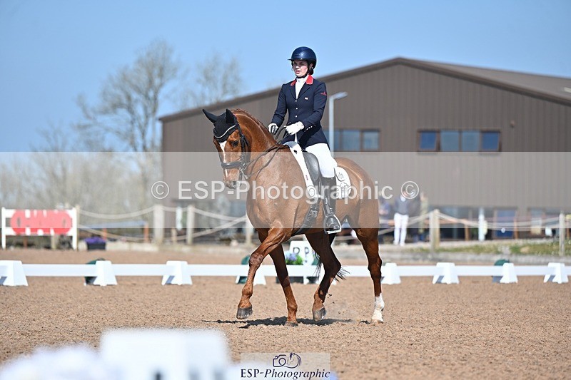 250405-104532-10013 - 120-Isabella.Caldwell-Don.Geniro