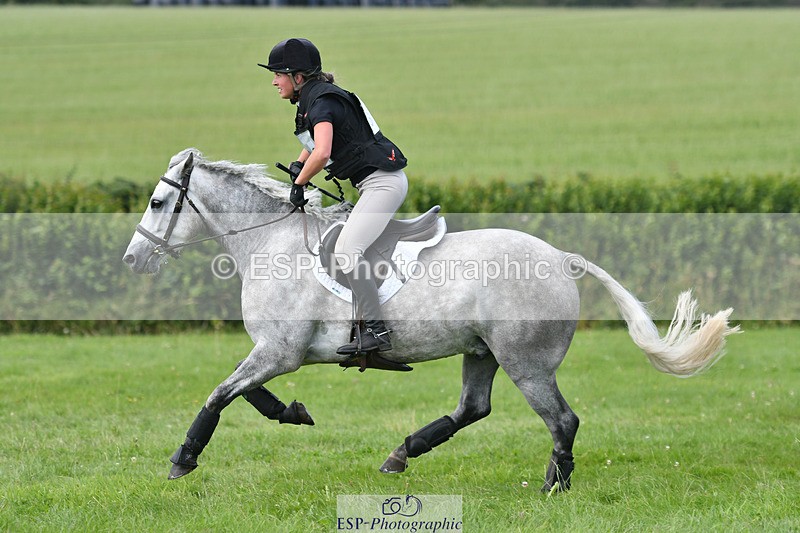 240804-155830-17824 - 663-Emma_Langfjord-Friend-MOUNTROSS_FIONN