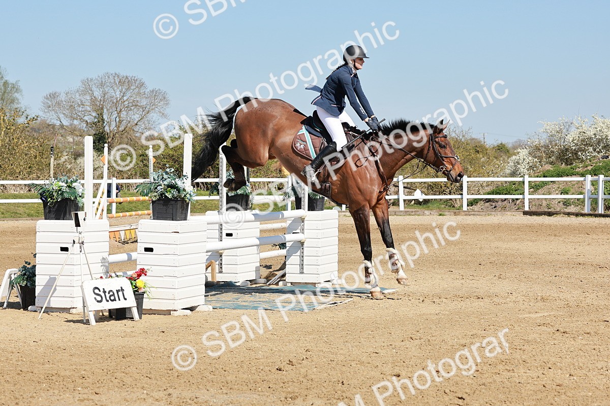 SBM_004484 - Class 17 - Senior Newcomers - 1.10m