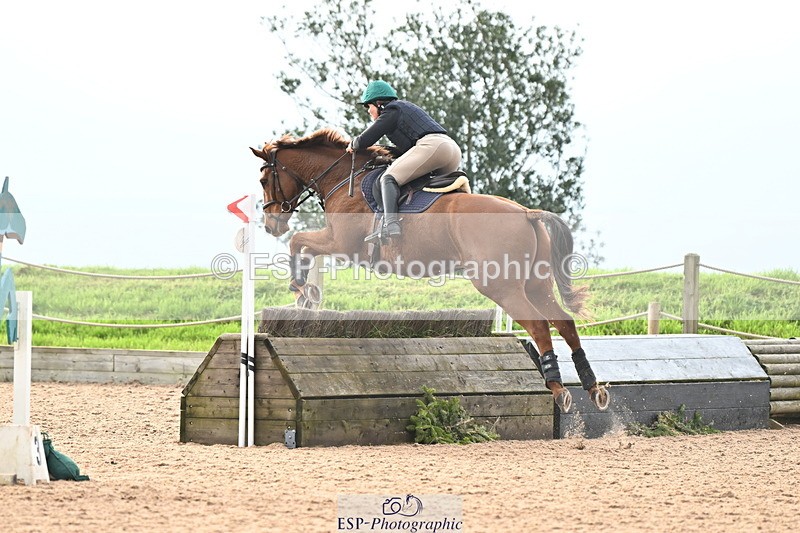 241110A-135403-01133 - 90cm Start to 14.00