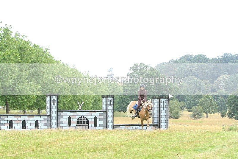 IMF_1469 - Time at Castle Jump 09:18 to 10:15