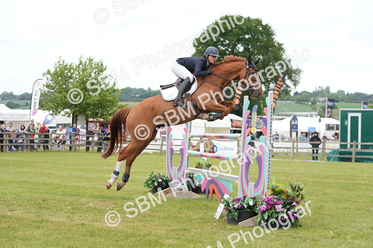 SBM_05317 - Class 201 - British Horse Feeds Speedi Beet Horse of the Year Show Grade  C