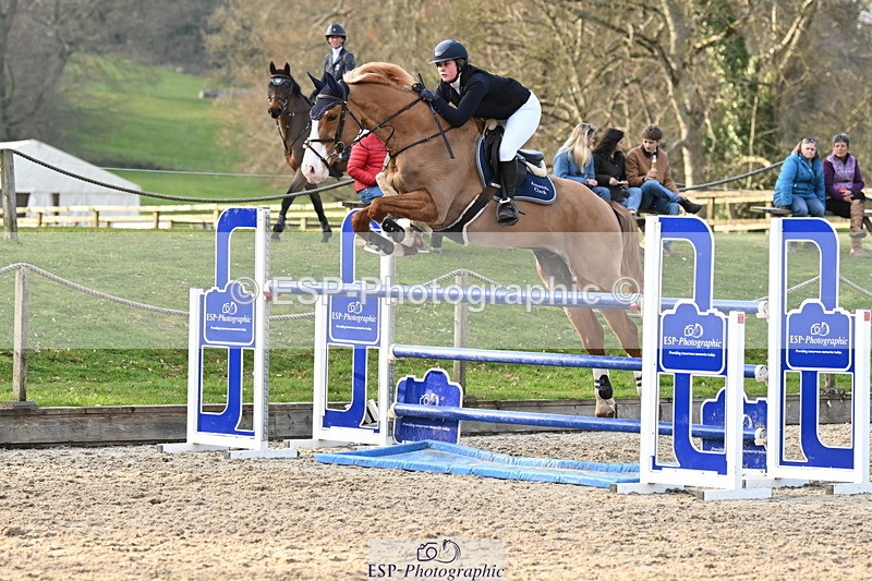 250322A-165057-03640 - Cls 14 Snr Fox & 1.20m Open