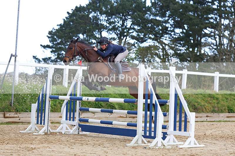 3E7A1453 - Class 6: Senior 1.05m