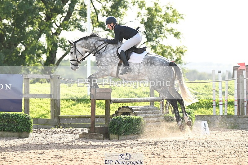 240913A-173825-05435 - Cls 19 Snr 1m Open Speed Derby