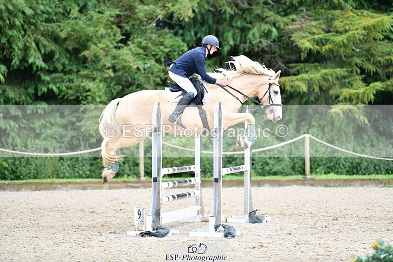 240712-102400-32739 - Cls 137 British Novice and 90cm Open