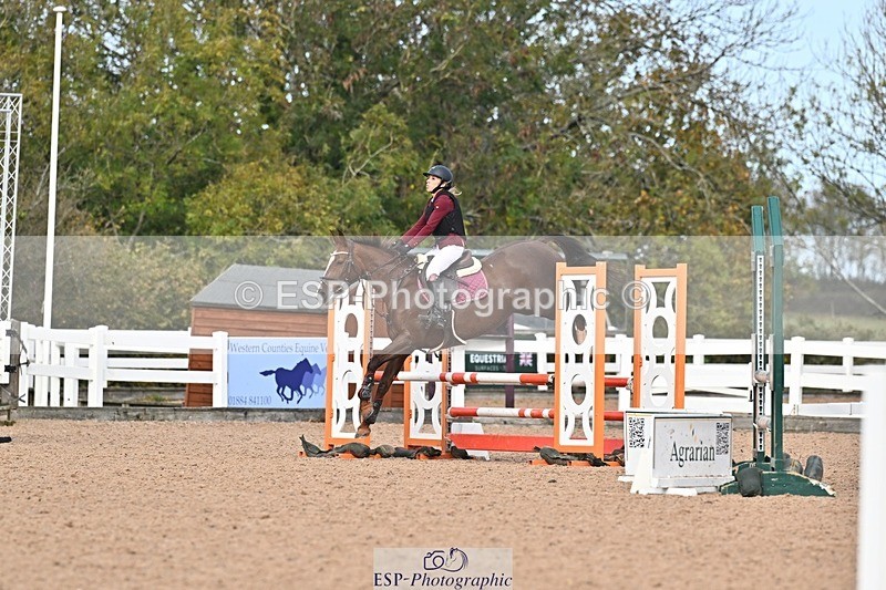 261028-104817-00072 - British Novice and 90cm