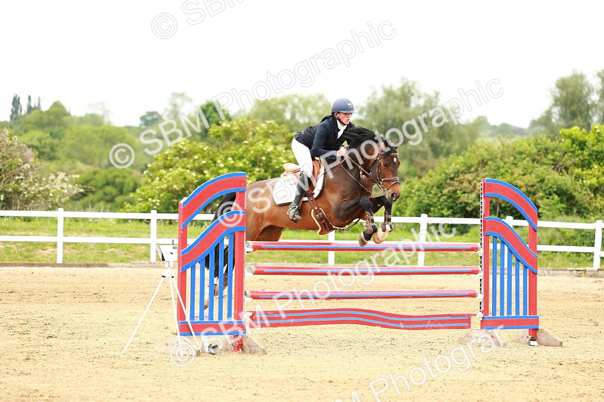 SBM_001043 - Class 5 - Senior Foxhunters - 1.20m