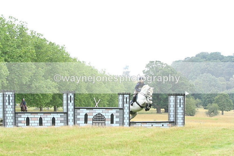 IMF_1474 - Time at Castle Jump 09:18 to 10:15