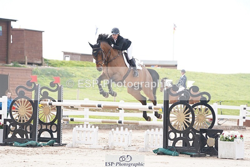 250425-095118-08377 - Cls 30 Young Horse 6yr old