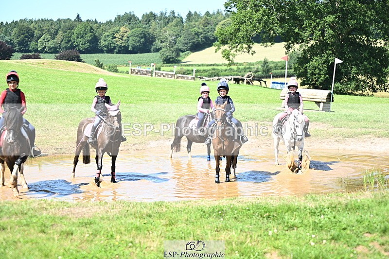 240729B-150426-03113 - Abbie's Group XC