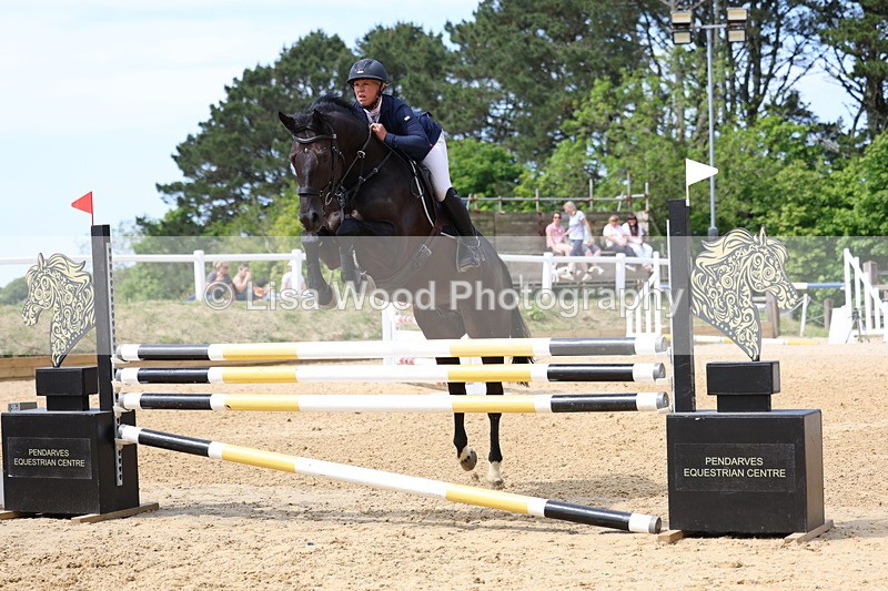 3E7A7027 - Class 7: Senior Newcomers/1.10m open
