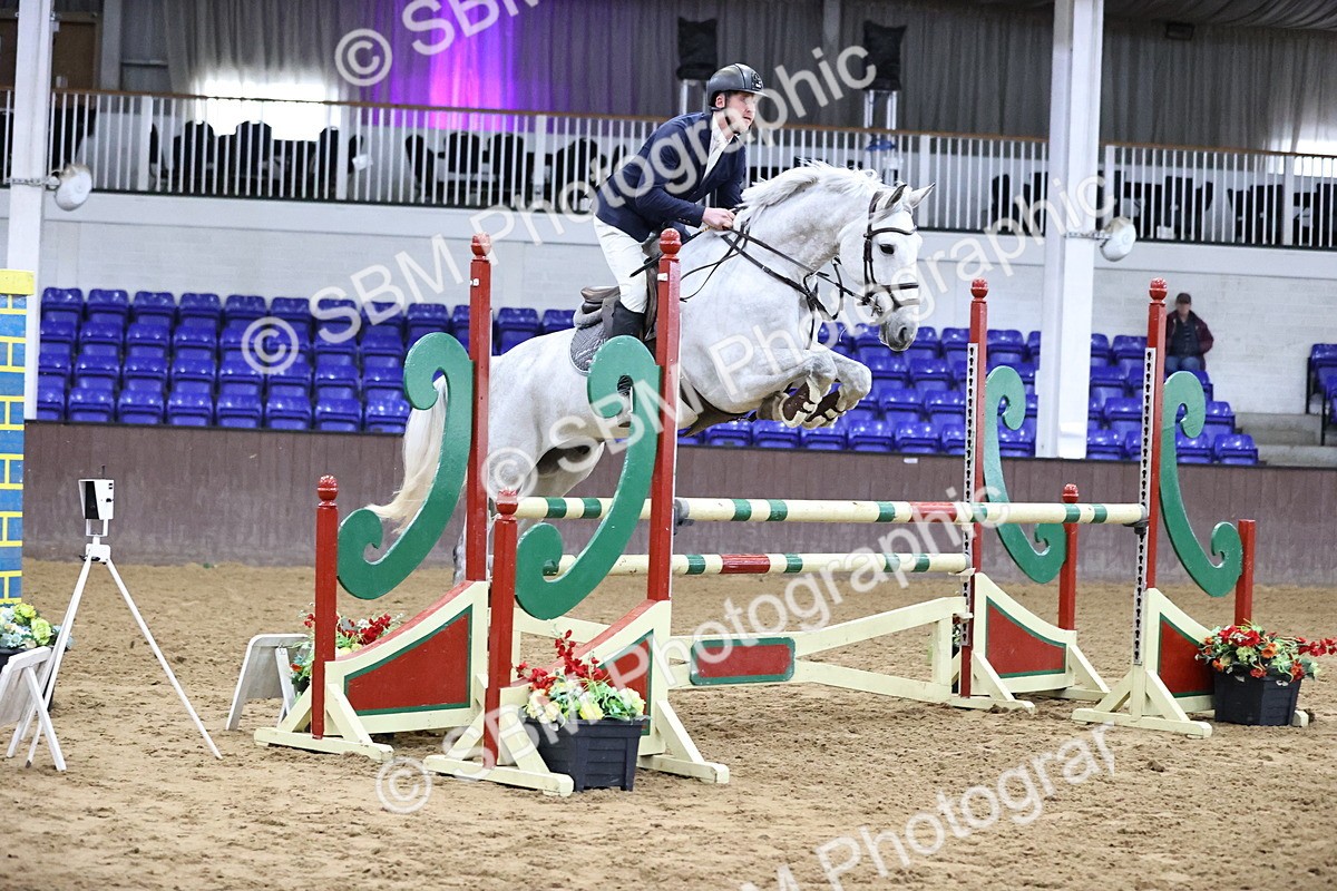 SBM_001494 - Class 4 - Senior Newcomers - 1.10m Open