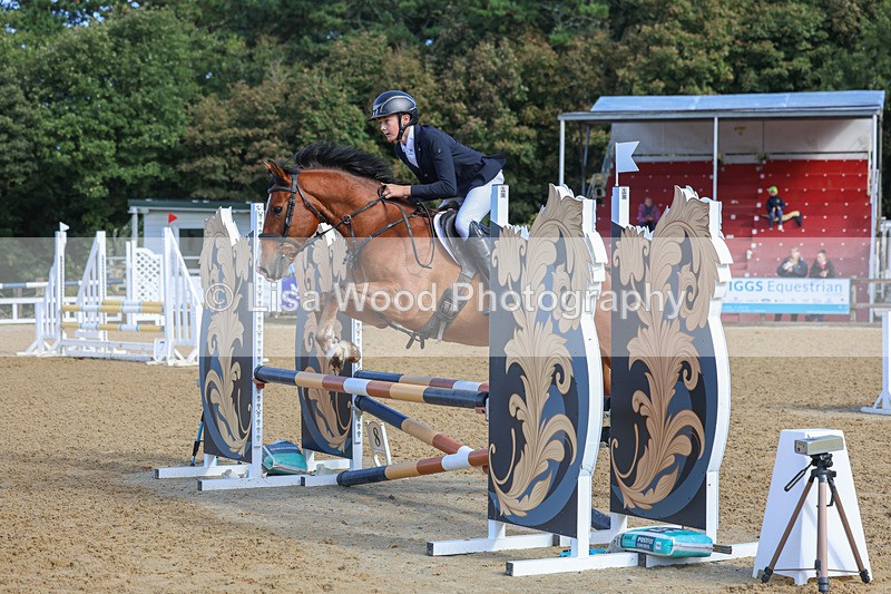 3E7A8391 - Class 4: Pony British Novice/80cm Open