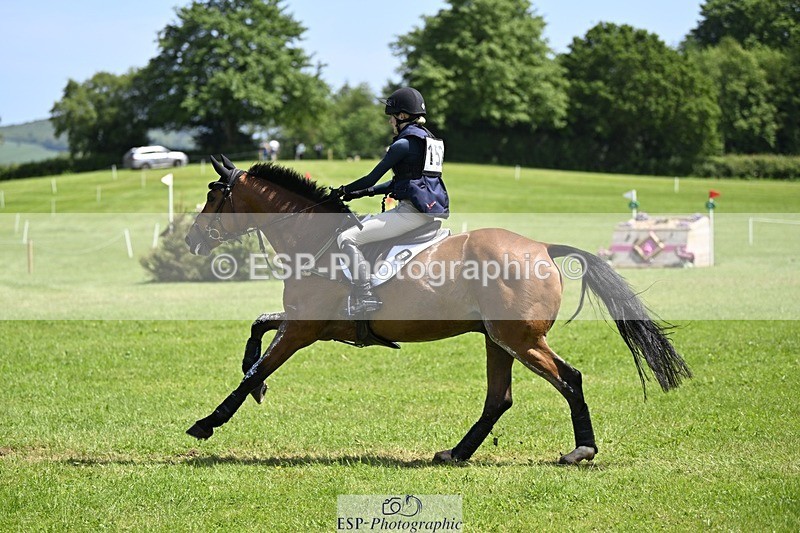 240525-133445-13731 - 152-MODRIX_DOR_VAN_DE_MISPELAERE-Annabel_Walsh