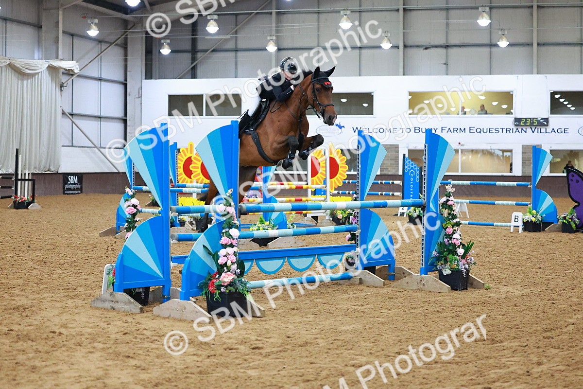 SBM_001051 - Class 4 - Senior Newcomers - 1.10m