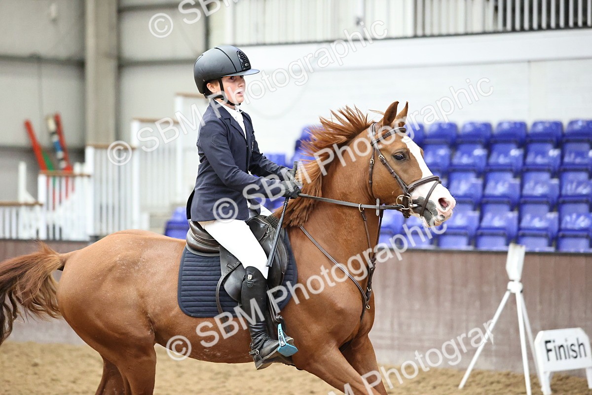 SBM_003516 - Class 11 - Springboard 128cm 138cm Restricted 85cm 95cm