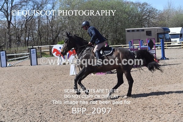 BPP_2097 - CLASS 21 SUN Senior 1.30m Open RHS Young Masters