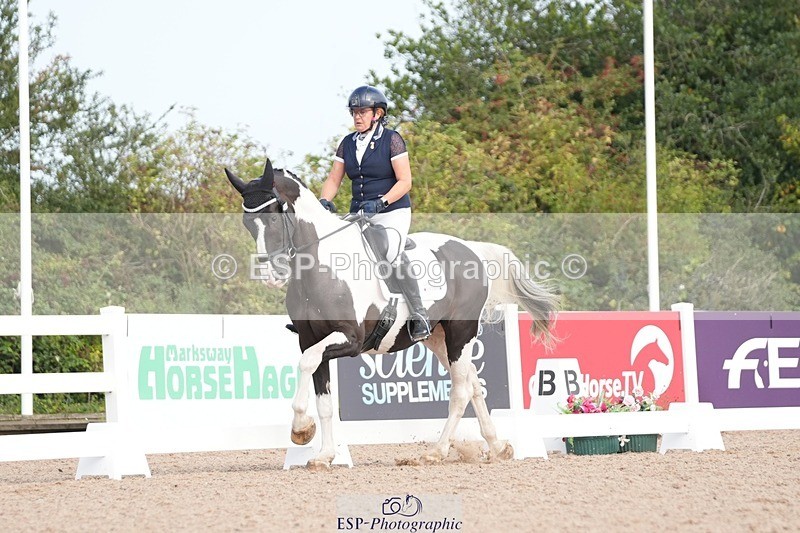 250906-091709-01084 - 028-Andrea.SparkesKazan