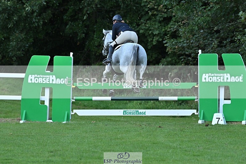 230909-180851-07967 - Cls 14 Snr 1m Derby