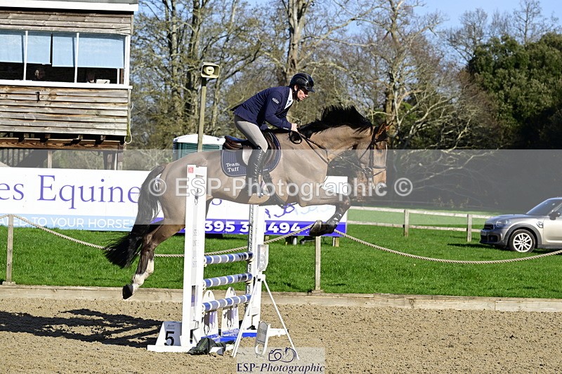 260214A-115253-00548 - 2 Discovery and 1m Open