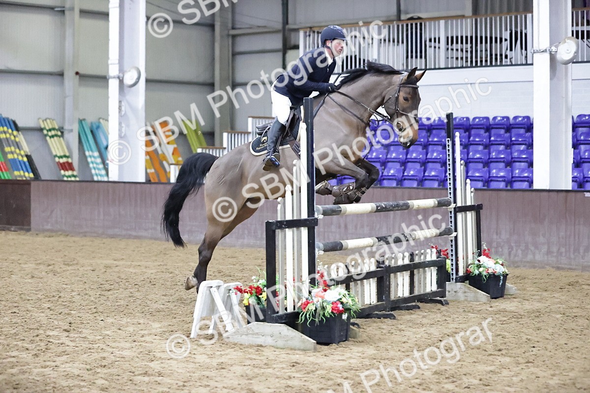 SBM_001107 - Class 4 - Senior Newcomers/ 1.10m Open